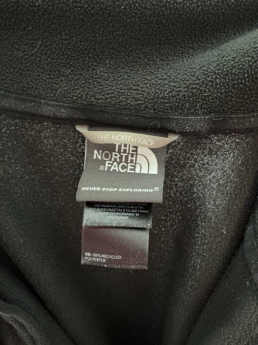 The North Face Men’s XL Black Full Zip Fleece Jacket Recycled Polyester